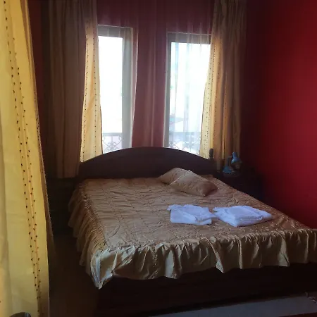 Hotel Paradise *
